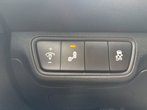 Used 2024 Kia Forte LXS w/ LXS Technology Package FWD image 23