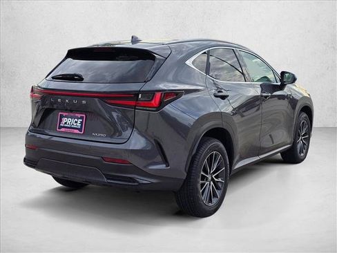 Used 2025 Lexus NX 250 FWD w/ Towing Package (2000 Lbs) image 5
