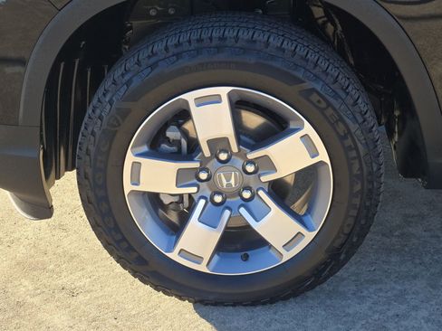 Certified 2025 Honda Ridgeline RTL image 11