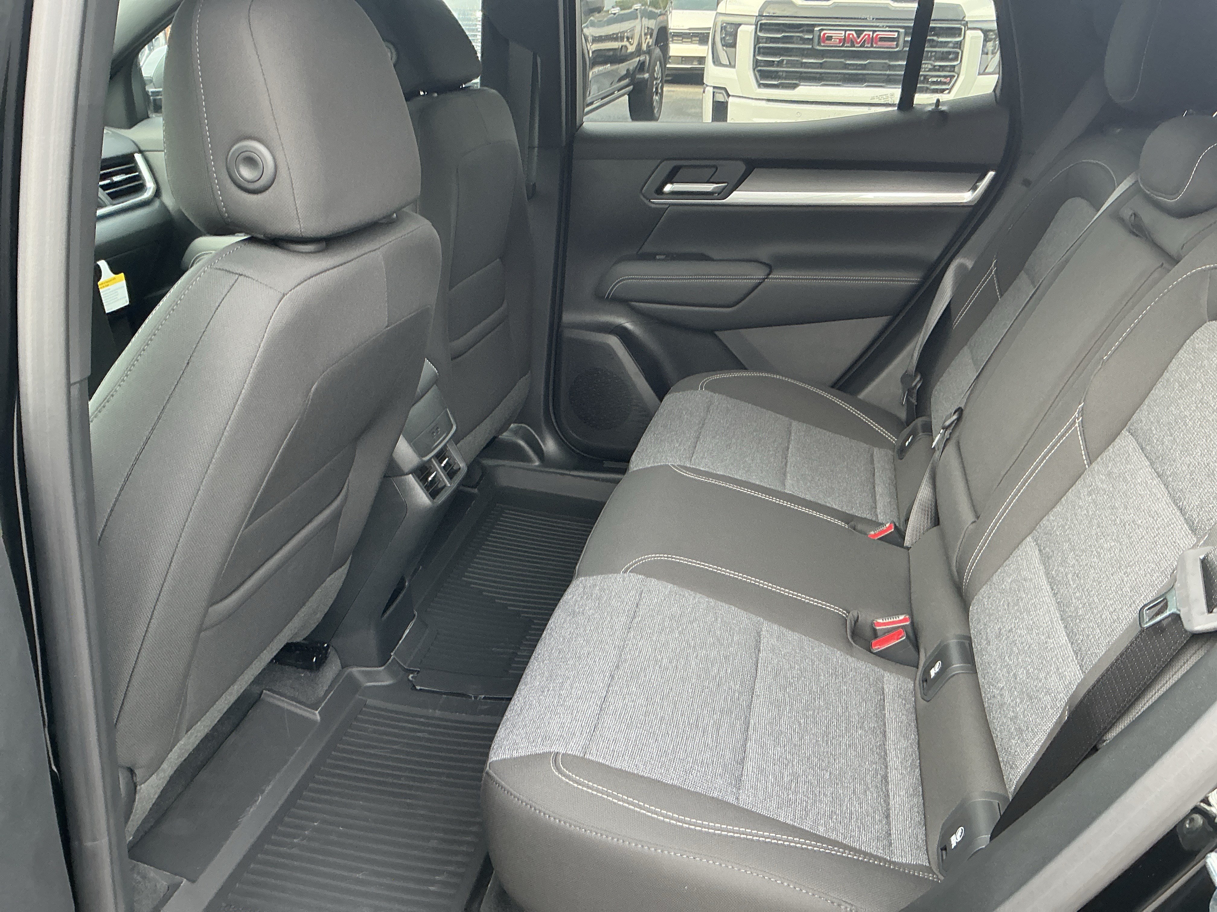 New 2026 GMC Terrain Elevation w/ LPO, Floor Liner Package AWD/4WD image 10