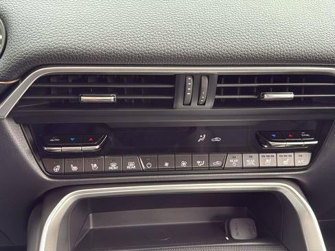 New 2026 MAZDA CX-70 3.3 Turbo w/ Preferred Package image 13