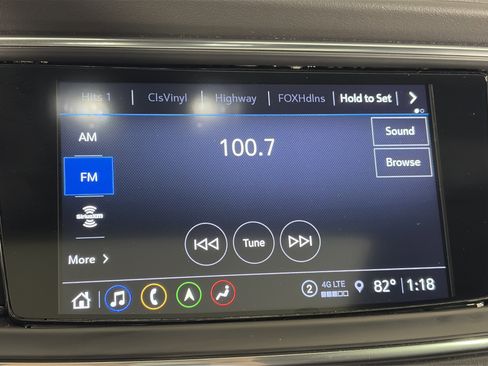 Used 2022 Buick Enclave Avenir w/ Avenir Technology Package AWD/4WD image 24