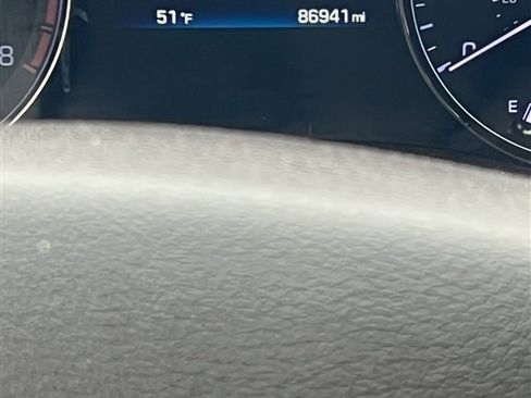 Used 2015 Hyundai Genesis 3.8 image 10