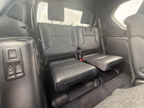 Used 2022 Lexus GX 460 Luxury w/ Sport Design Package AWD/4WD image 35