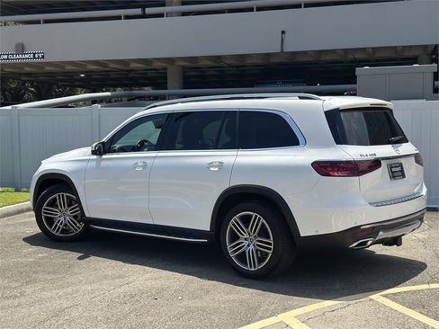 Used 2024 Mercedes-Benz GLS 450 4MATIC image 19