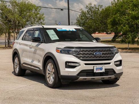 Certified 2023 Ford Explorer King Ranch w/ Technology Package RWD image 2
