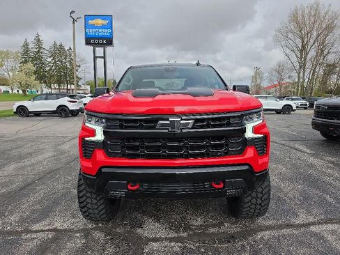 Used 2024 Chevrolet Silverado 1500 LT Trail Boss w/ Protection Package AWD/4WD image 2