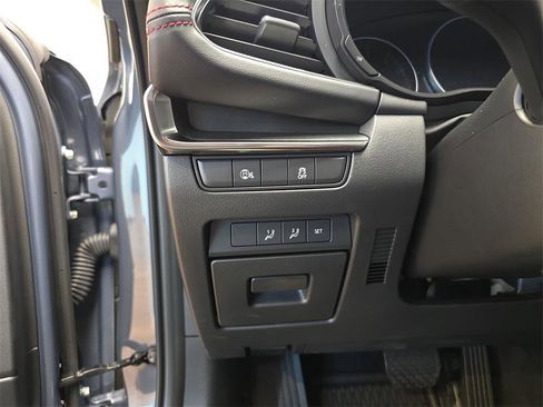 New 2025 MAZDA MAZDA3 Carbon image 29