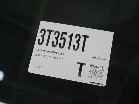 Used 2016 Honda Odyssey Touring Elite image 32