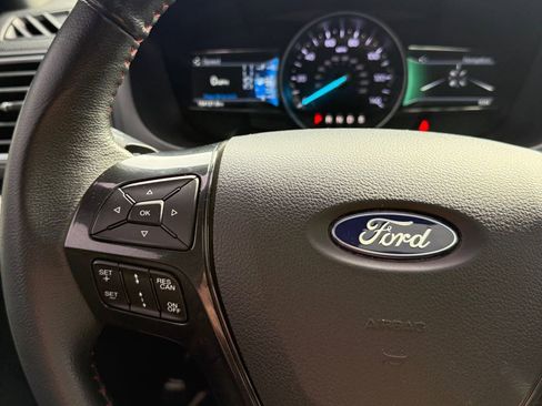 Used 2018 Ford Explorer Sport w/ Equipment Group 401A AWD/4WD image 16