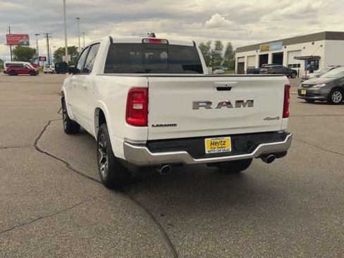 Used 2025 RAM 1500 Laramie AWD/4WD image 7