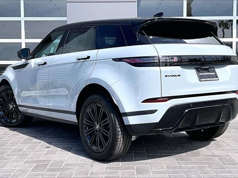New 2026 Land Rover Range Rover Evoque S image 3