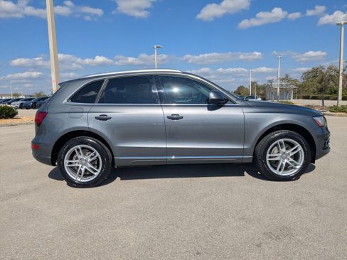 Used 2016 Audi Q5 2.0T Premium Plus w/ Technology Package image 4