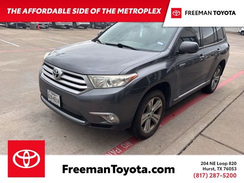 Used 2013 Toyota Highlander Limited FWD image 1