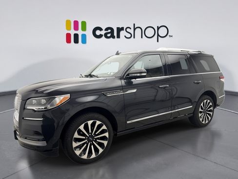 Used 2023 Lincoln Navigator Reserve AWD/4WD image 1