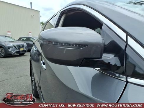 Used 2020 Nissan Murano S w/ Technology Package AWD/4WD image 11