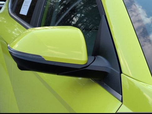 Used 2024 Hyundai Kona Limited image 11