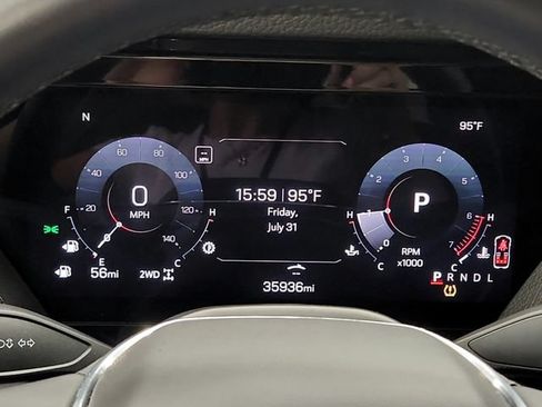 Used 2025 GMC Yukon XL Denali AWD/4WD image 35