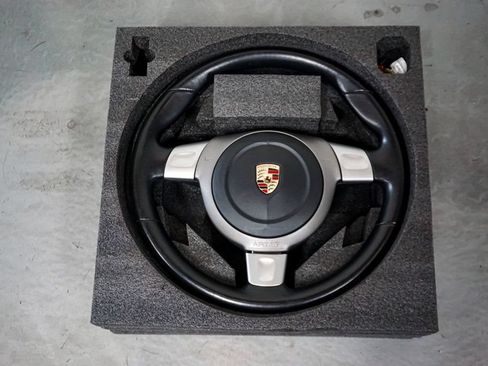Used 2005 Porsche 911 Carrera S RWD image 87