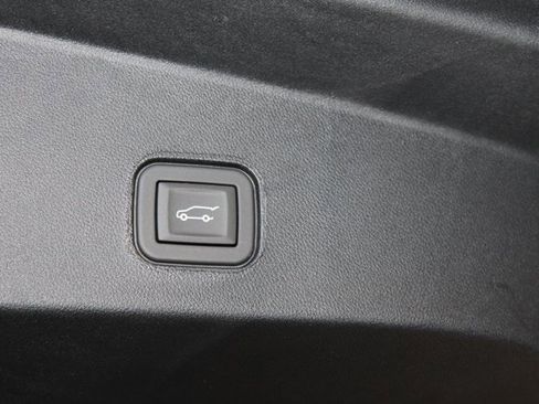 New 2026 Cadillac Lyriq Sport image 32