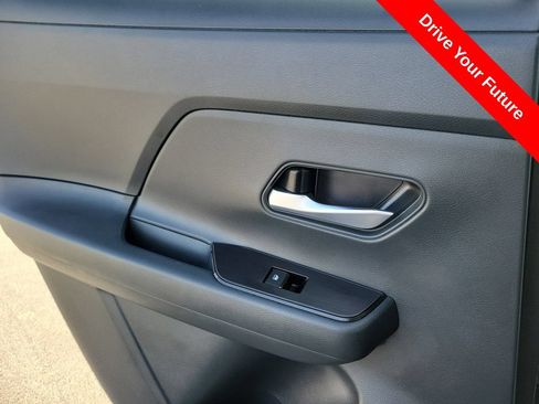 Used 2026 Nissan Kicks SV w/ SV Premium Package FWD image 20