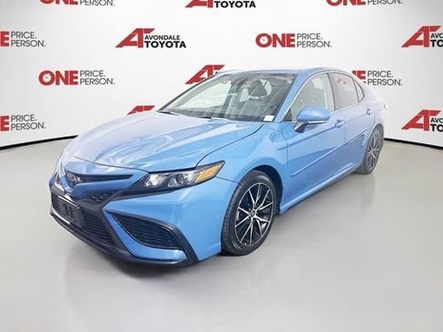 Certified 2024 Toyota Camry SE w/ Blackout Package (TMS) image 3