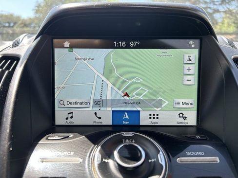 Used 2019 Ford Escape Titanium FWD image 16
