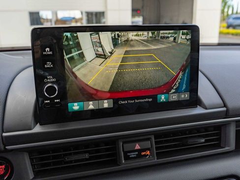 New 2025 Honda Pilot Touring image 31