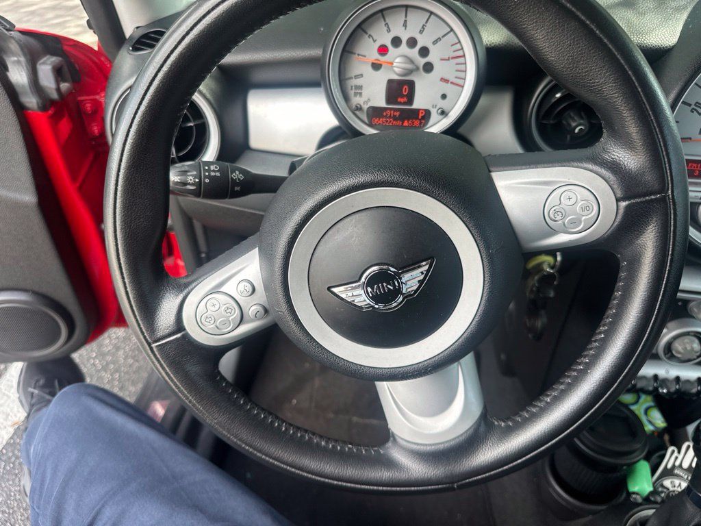 Used 2010 MINI Cooper Hardtop FWD image 20