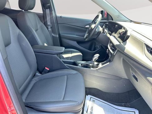 Used 2024 Buick Encore GX Preferred w/ Comfort Package AWD/4WD image 25