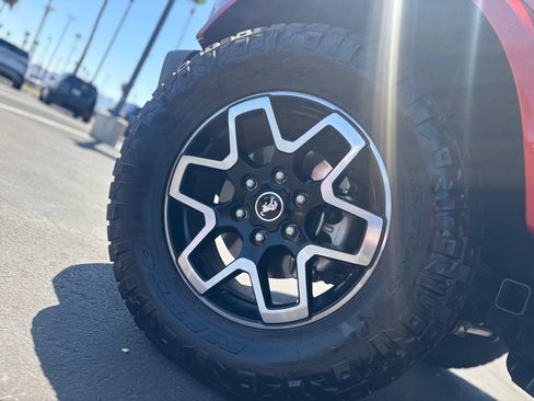 Used 2023 Ford Bronco Outer Banks AWD/4WD image 6
