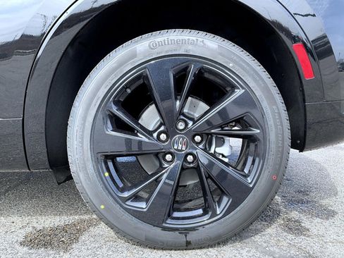 New 2026 Buick Envision Sport Touring image 22