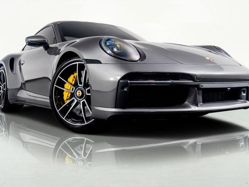 Used 2023 Porsche 911 Turbo S image 4
