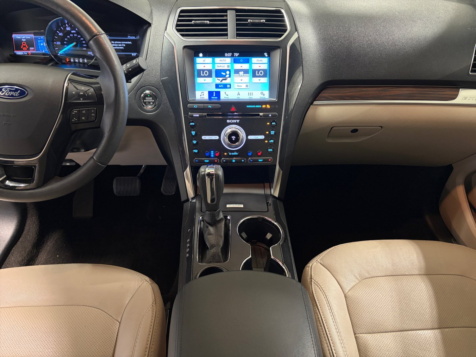 Used 2018 Ford Explorer Limited FWD image 18