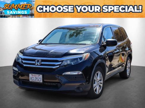 Used 2018 Honda Pilot LX image 1