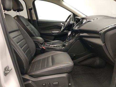 Used 2016 Ford Escape Titanium image 21