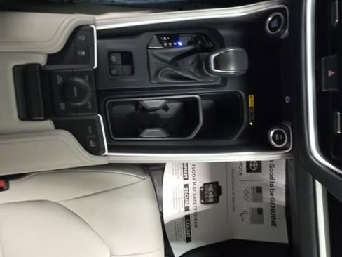 Used 2024 Toyota Grand Highlander XLE image 36