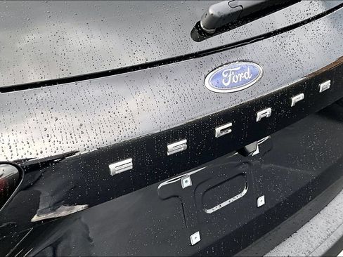 Used 2024 Ford Escape Platinum w/ Premium Technology Package AWD/4WD image 8