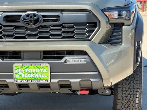 New 2026 Toyota Tacoma TRD Off-Road AWD/4WD image 6