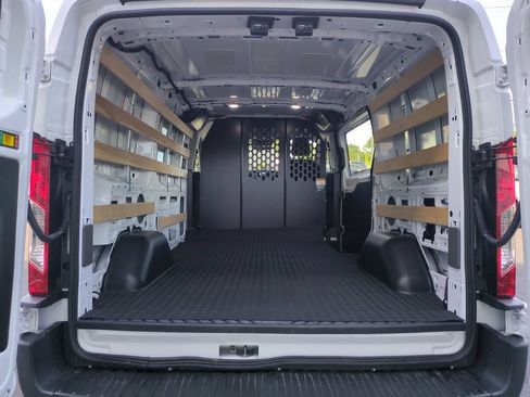 Certified 2025 Ford Transit 250 Low Roof w/ Exterior Upgrade Package RWD image 7