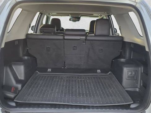 Used 2021 Toyota 4Runner Venture w/ Moonroof Package AWD/4WD image 23