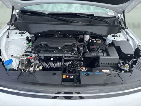 Used 2024 Hyundai Kona SEL FWD image 27