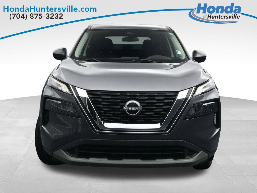 Used 2023 Nissan Rogue S AWD/4WD image 7