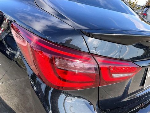 Used 2018 INFINITI Q50 Red Sport 400 w/ Sensory Package (Sport) image 26