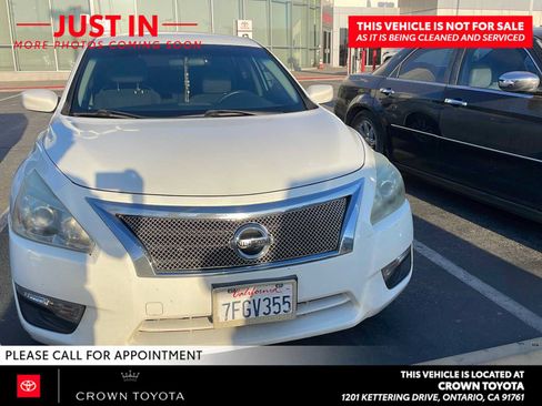 Used 2014 Nissan Altima 2.5 S FWD image 4
