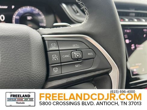 New 2025 Jeep Grand Cherokee L Altitude w/ Trailer Tow Package AWD/4WD image 10