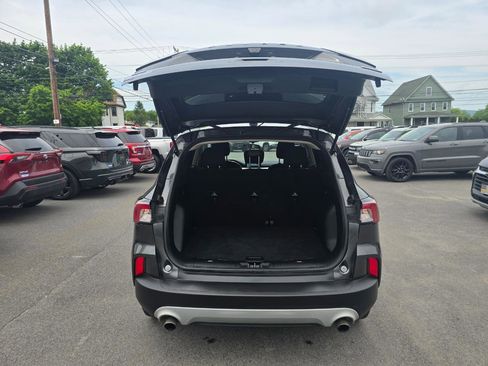 Used 2020 Ford Escape SE AWD/4WD image 17