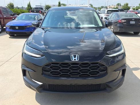 Used 2026 Honda HR-V LX image 8