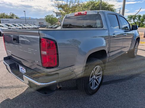Used 2022 Chevrolet Colorado LT w/ Chrome Appearance Package RWD image 5