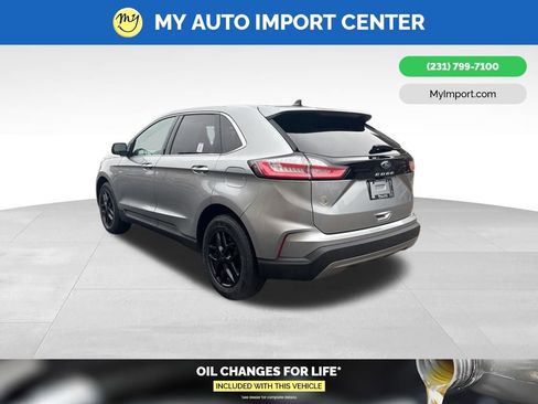 Used 2024 Ford Edge SEL image 5